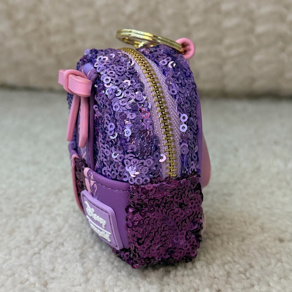 Loungefly Disney Princess Mystery Mini Bag Charm Collection - Rapunzel - Picture 3 of 8